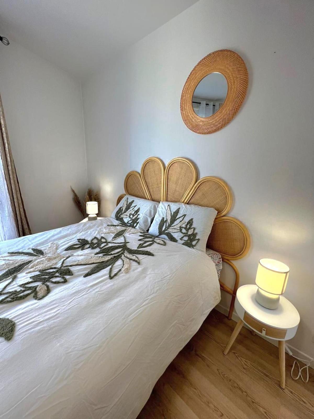 Appartement Elegant Et Lumineux Romainville Zewnętrze zdjęcie