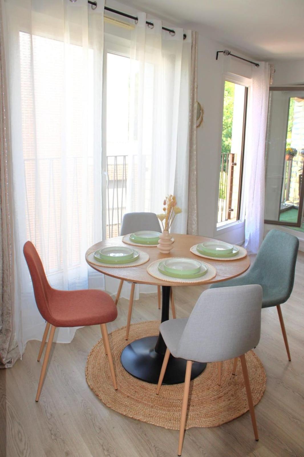 Appartement Elegant Et Lumineux Romainville Zewnętrze zdjęcie